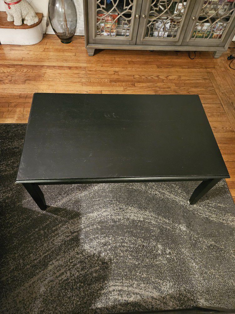 Black Solid Wood Coffee Table