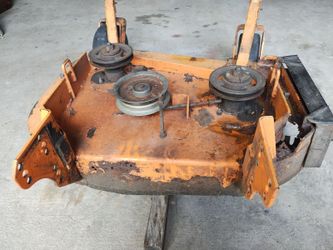 32 INCH SCAG MOWER DECK 02-2026