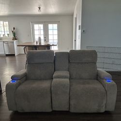 Reclining Couch 