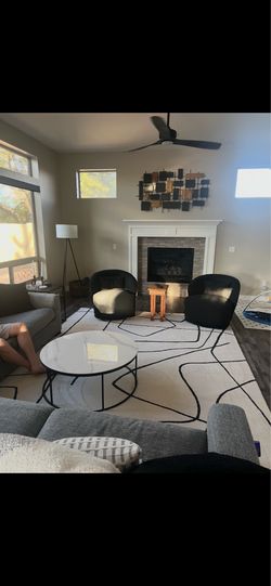 FREE 9x12 Area Rug – Pickup Only