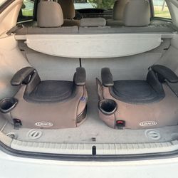 Graco Booster Seats (2)