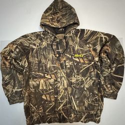 Pre Owned Good  Advantage Max 4 HD Swingster Workwear Hunting Camo Hooded Jacket  Hertz Rental Embroidered  Full Zip & Button Diamond Quilted Lining O