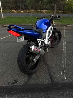 Suzuki 2004 sv 650