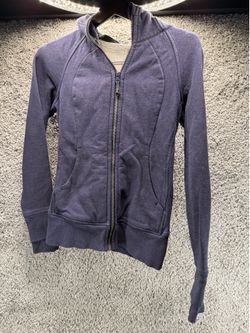 Women's Lululemon Scuba Full Zip Hoodie Dark Purple Size 4 Athleisure Classic