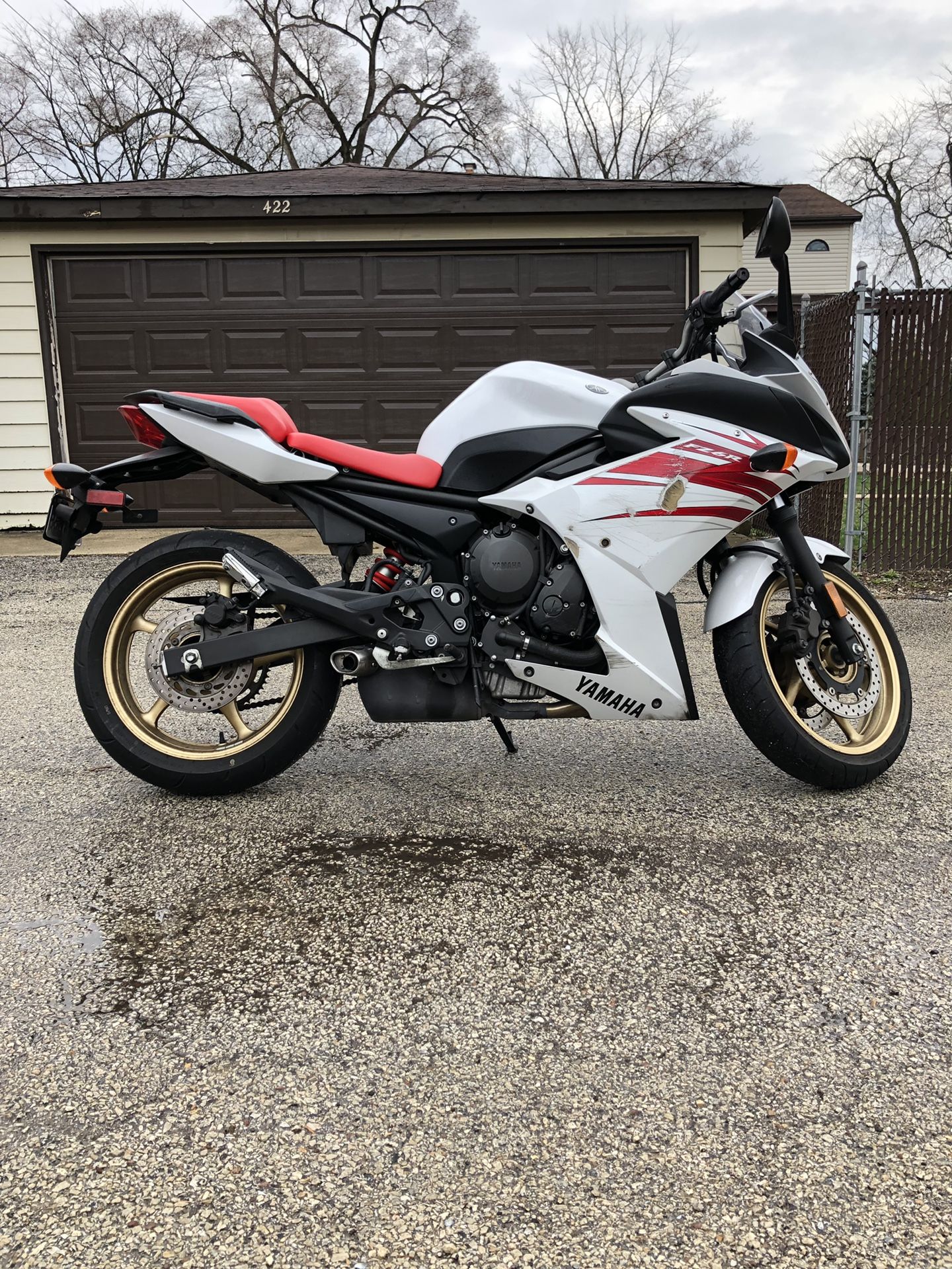 2010 Yamaha FZ6R