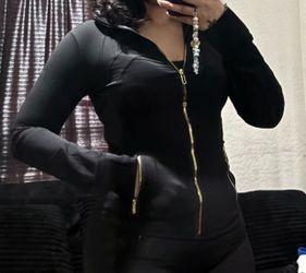Lululemon zipup