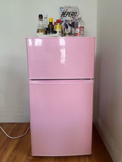 Mini Fridge