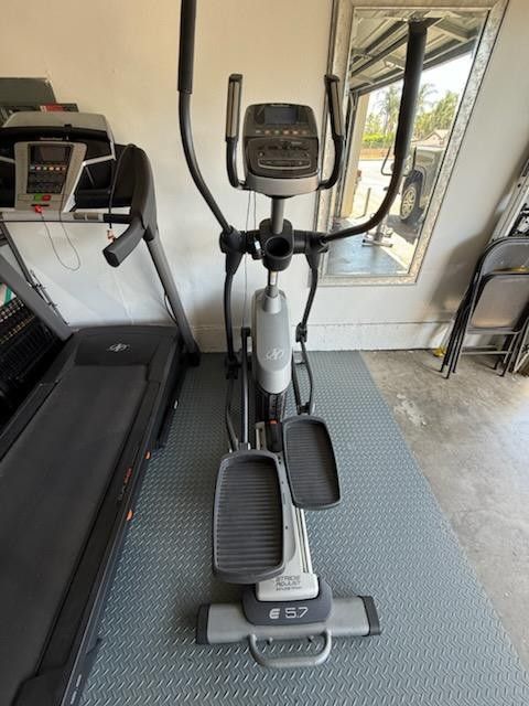 NordicTrack Elliptical For Sale. Used Good Condition. Also Includes Stationary Bike