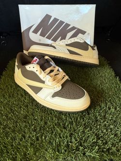 Travis scott reverse mocha nike air jordan shoes