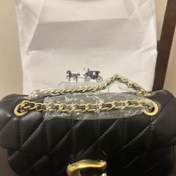 Coach bag, Tabby Shoulder Bag 20 Gold and Black Brand new