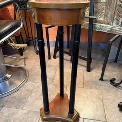 Antique Made By Bombay, Plant Stand Table 31 Tall 11 Wide