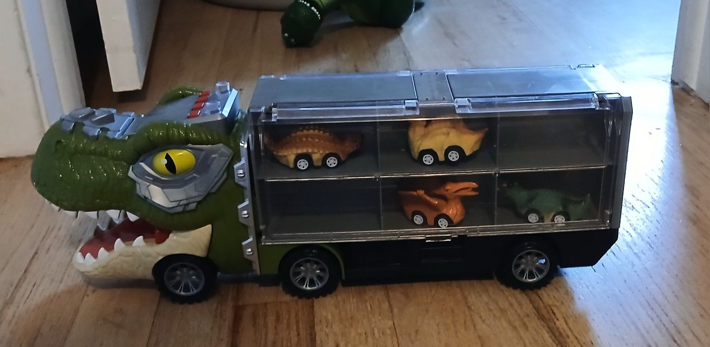 Dino Truck