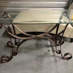 Entryway table
