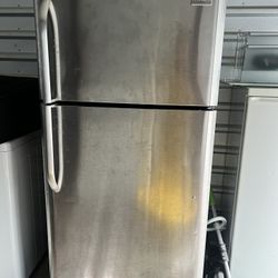 Frigidaire refrigerator