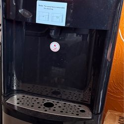 Water cooler
