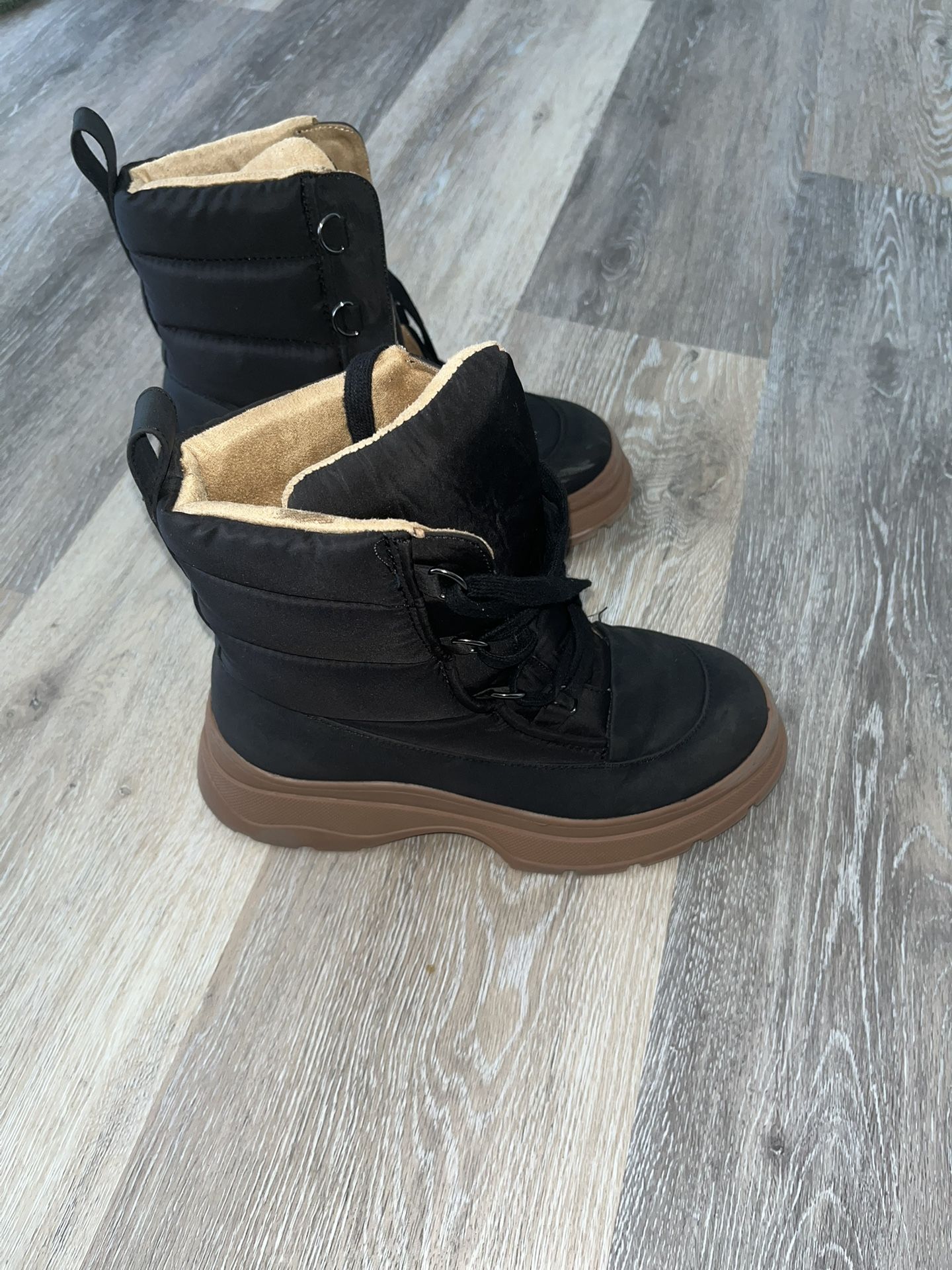 Free Size 6 Boys Boots