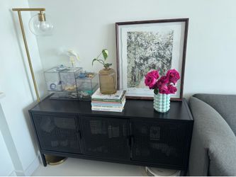 Black console