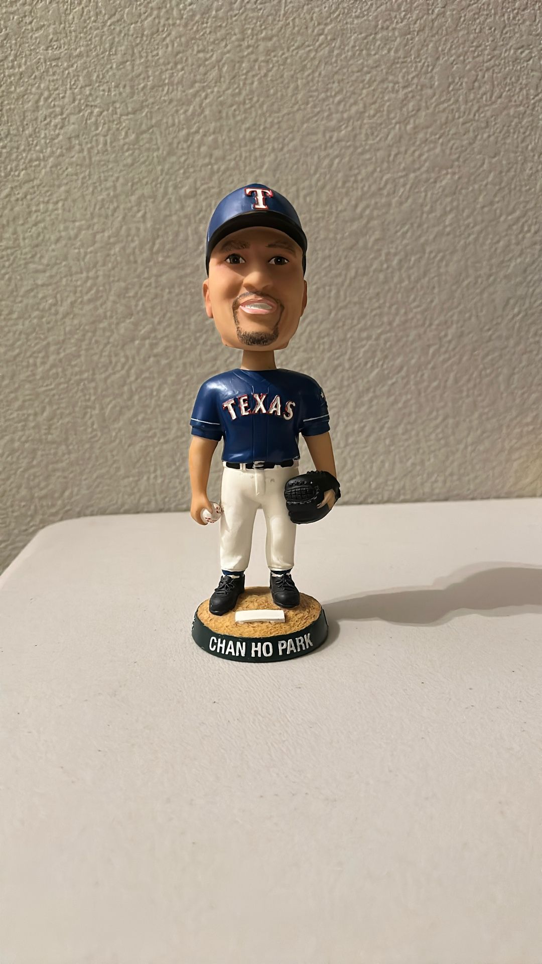 Bubble Heads, Texas Chan Ho Park