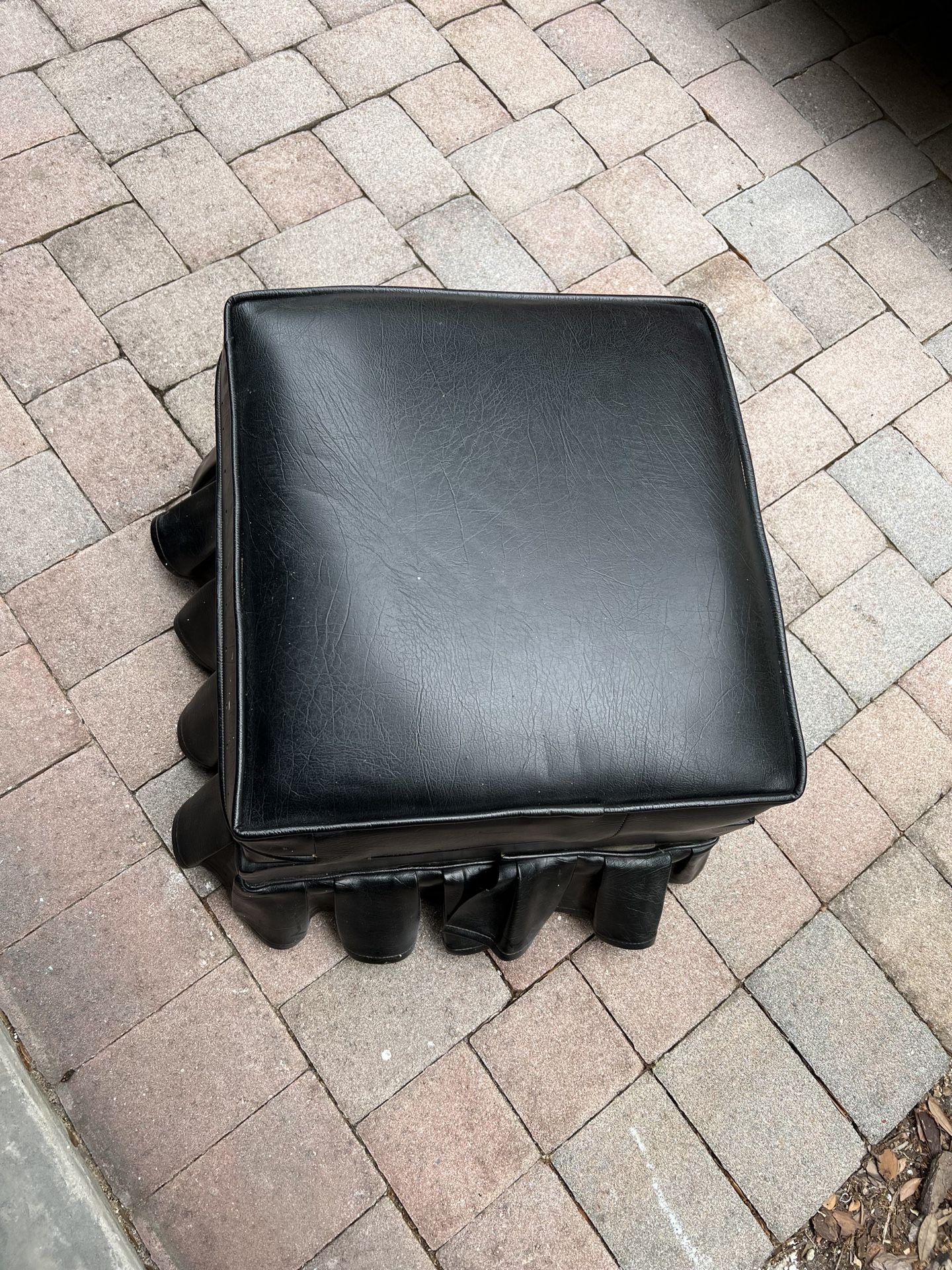 Ottoman -black Leather