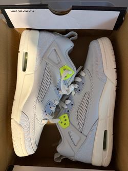 Jordan Spizike Low Photon Dust/Volt - 7Y
