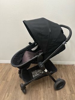 Evenflo Pivot Modular Travel System stroller-used in great condition.