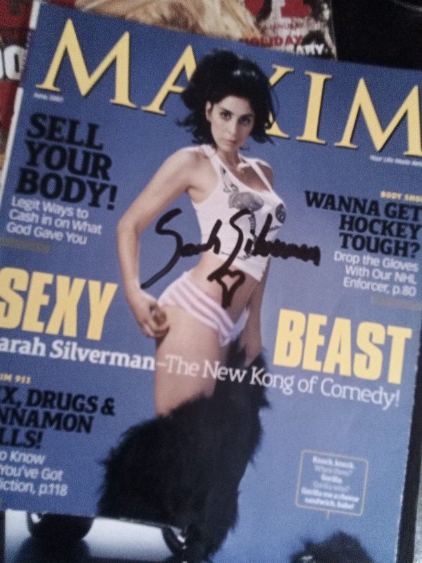 Autographed Sarah Silverman Maxim Magazine  2007