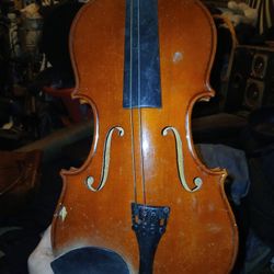 Affordable Starter Violin w/ Case! Perfect for Beginner Lessons - $150 Negotiable