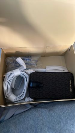 Michael kors mini purse