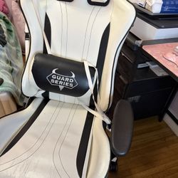 Gaming Chair 