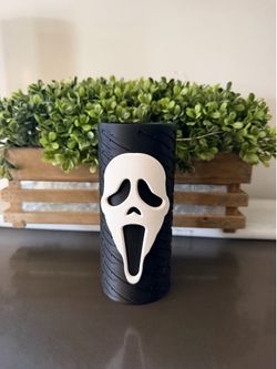 12oz slim can ghost face scream koozie