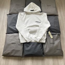 FEAR OF GOD ESSENTIALS HOODIE