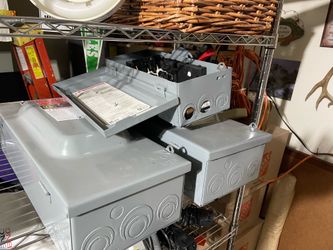 Safety disconnect switches