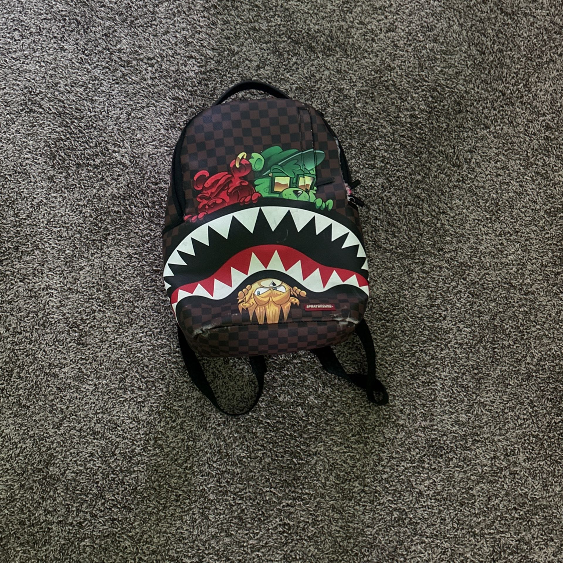 Spray ground backpack 