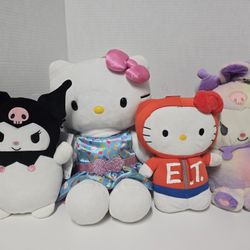 Hello Kittys @ToyBros 