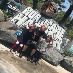 5 Six Flags Magic Mountain Tickets 