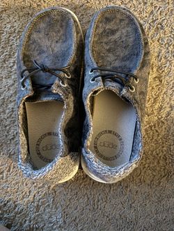 Hey Dude Casual Slip-On Shoes size 2 youth