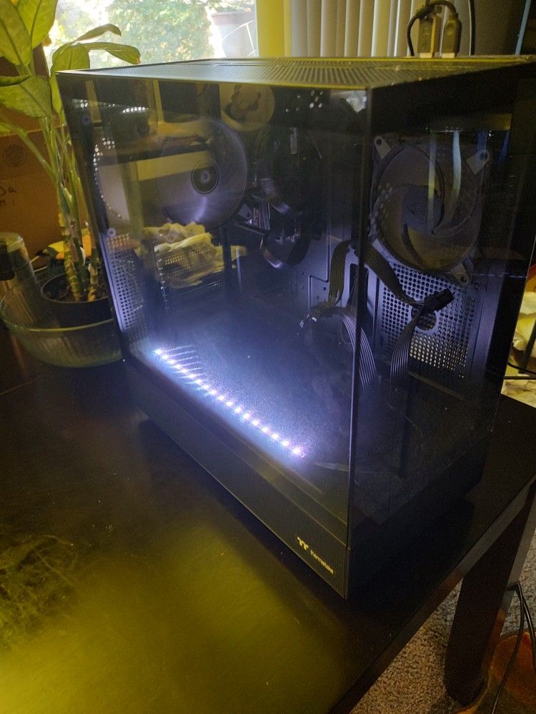 AMD Ryzen ASUS Rog Strix AM5 Windows 10 Desktop Pc
