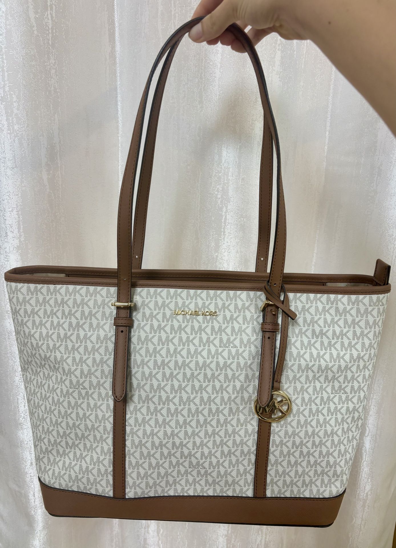 NEW Michael Kors Travel Large Tote Bag