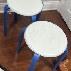 Set Of 2 Sturdy Stools Or Tables  - Wood