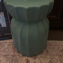 Green Ceramic Decor