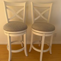Pair of Swivel Counter Stools (90049)