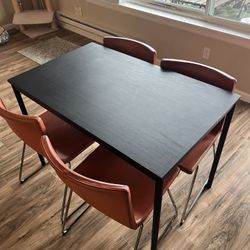 Table and Chairs Set 