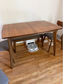 Dinning table