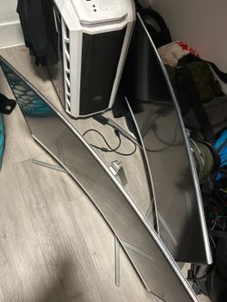 PC With Dual Monitors (Excellent Condition) (HD Monitors)