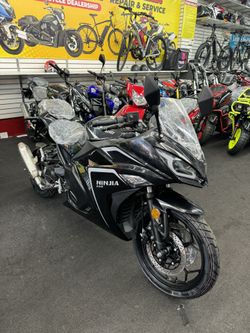 Brand New Ninja 200cc Automatic Motorcycle 