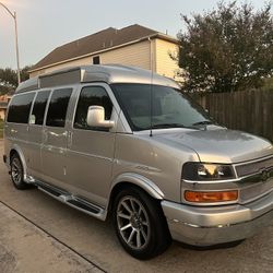 2014 Chevrolet Express Explorer Van Conversion