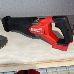 New Milwaukee Fuel 2821-20  M18  -Sawzall-Reciprocating Saw  -Tool Only And Only Pick Up 