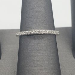 10kt White Gold Diamond Ring