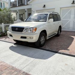 2002 Lexus LX 470