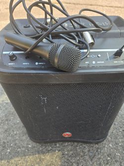 Harbinger RoadTrip 100 Portable PA System with Microphone - Bluetooth & Battery